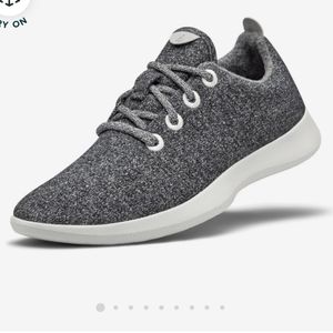 allbirds Wool Runner. Women's Size 9. GPWC. Natural Grey.
